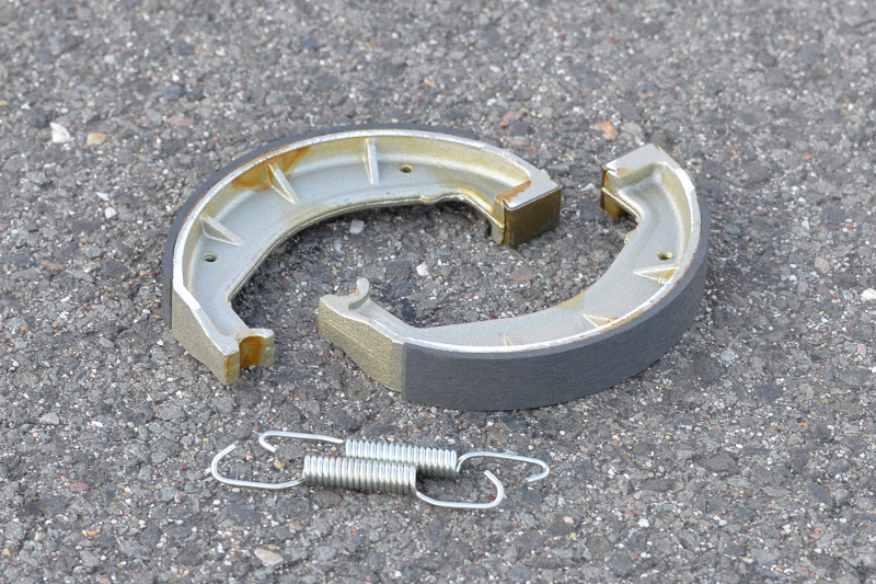 Drum Brake Pads Flat